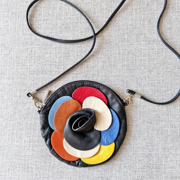 Vintage Vera Pelle Italian Leather 3D floral shoulder bag - Picture 1 of 9